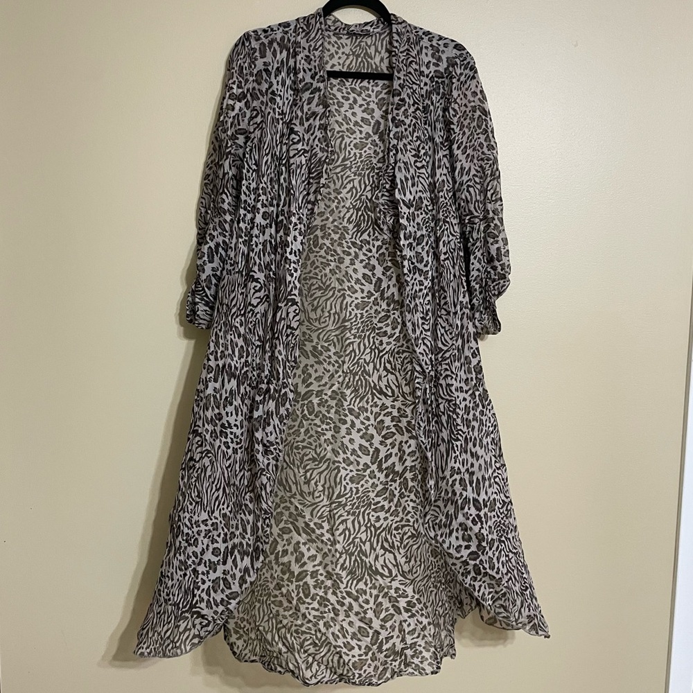 Gigi Moda Silk Blend Animal Print Open‎ Lightweight Kimono